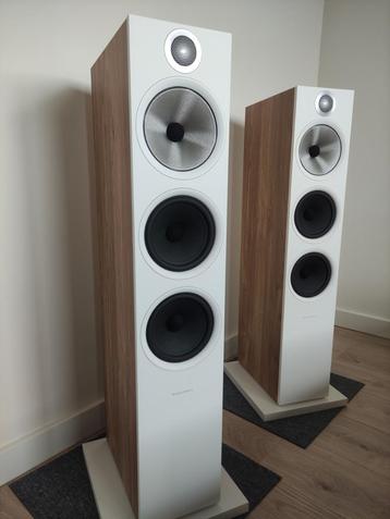 Bowers & Wilkins 603 S2 Édition anniversaire, Comme neuf, Enlèvement, Bowers & Wilkins (B&W), Haut-parleurs Frontaux, Arrière ou Stéréo