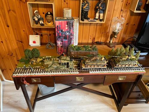 Marklin 1/32 + Kracht van Dapperheid 1/32 DIORAMA, Verzamelen, Militaria | Tweede Wereldoorlog, Landmacht, Overige typen, Ophalen