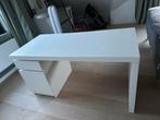 Wit bureau Ikea Malm, Huis en Inrichting, Ophalen, Zo goed als nieuw