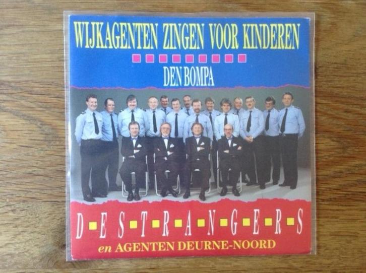 single de strangers en agenten deurne-noord, Cd's en Dvd's, Vinyl Singles, Single, Nederlandstalig, 7 inch, Ophalen of Verzenden