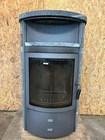 Zware speksteenkachel Hark Linox 7kw🔥