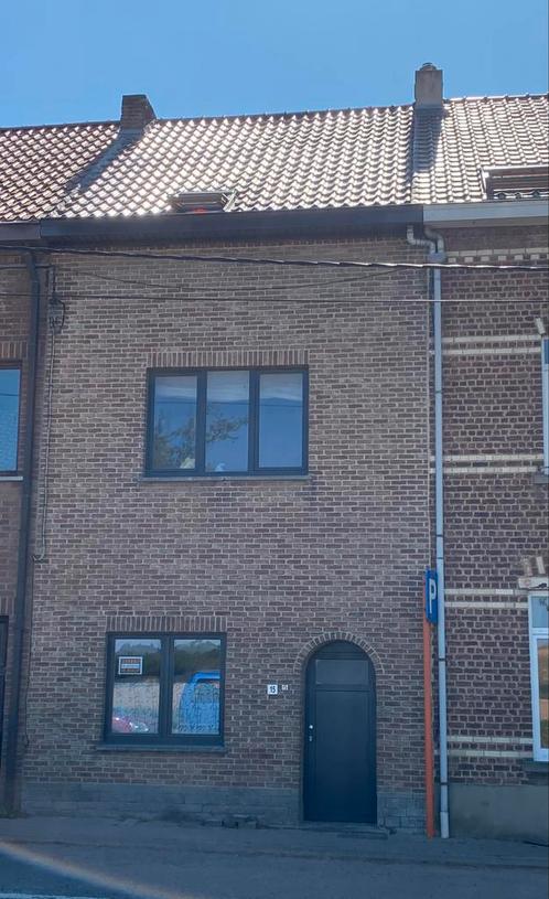 Huis te koop grens Halle/Pepingen, Immo, Huizen en Appartementen te koop, Provincie Vlaams-Brabant, 200 tot 500 m², Tussenwoning