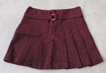 Bordeaux plooirokje – maat 110 beschikbaar voor biedingen