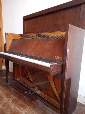 Piano Pianolet beschikbaar voor biedingen