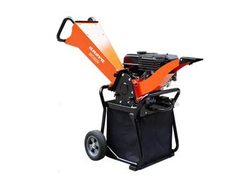 Compacte benzine hakselaar tot 50mm beschikbaar voor biedingen