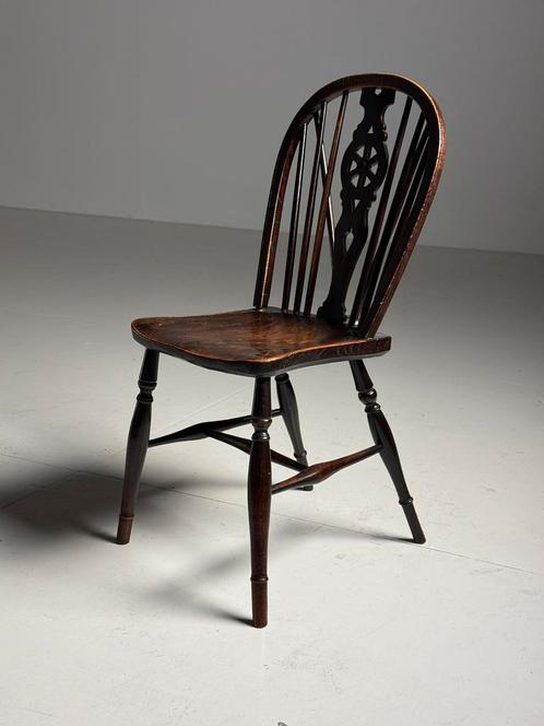 Windsor Wheelback stoel Engels antiek, Antiek en Kunst, Antiek | Meubels | Stoelen en Sofa's, Ophalen of Verzenden