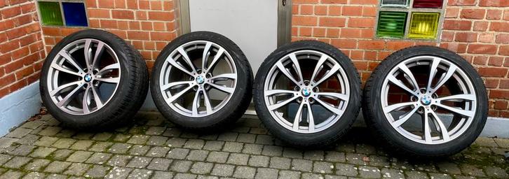 Winterwielenset BMW X5 F15 SPLIT SIZE 20”, Auto-onderdelen, Banden en Velgen, Band(en), Winterbanden, 20 inch, Personenwagen, Gebruikt