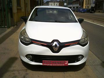 RENAULT CLIO 1500CC DIESEL TRES PROPRE beschikbaar voor biedingen