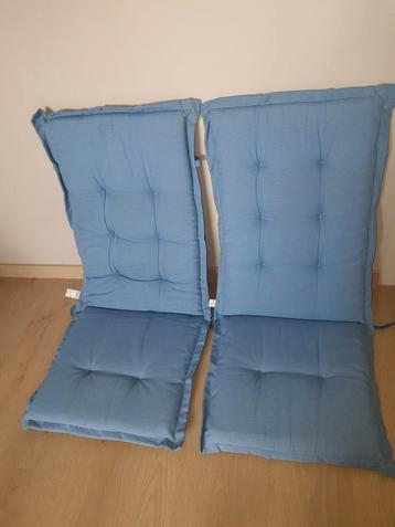 2 nouveaux coussins de jardin