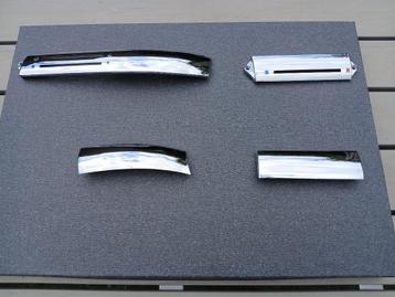 BMW 1600-2 / 2002 Fase 1 dashboard chroom (NOS) beschikbaar voor biedingen