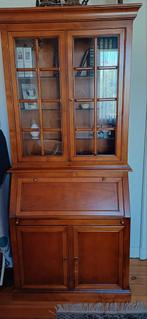 Secrétaire  merisier avec vitrine, Enlèvement, Utilisé