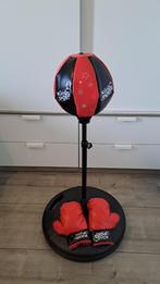 Boxbal kind op verstelbare staander incl boxhandschoenen, Ophalen, Zo goed als nieuw