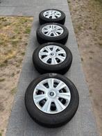 Winterbanden op velg | 215/60 R16 | Ford S-max 1st gen, Auto-onderdelen, Banden en Velgen, Ophalen, 16 inch, Banden en Velgen