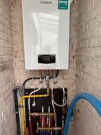 Plombier sanitaire chauffagiste, Doe-het-zelf en Bouw, Ophalen, Zo goed als nieuw