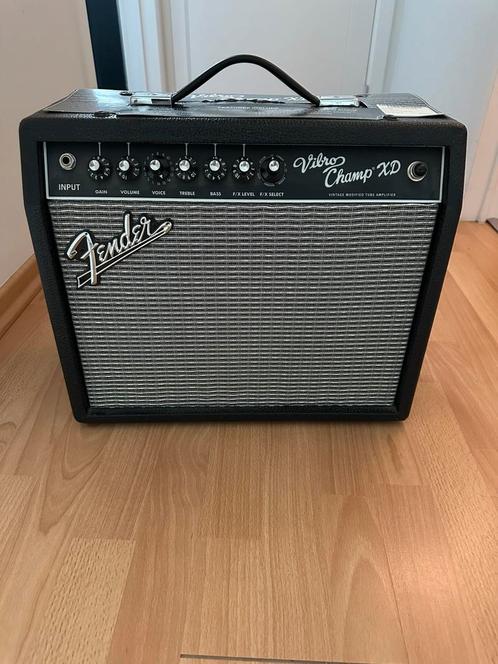 Fender Vibro Champ XD, Muziek en Instrumenten, Versterkers | Bas en Gitaar, Zo goed als nieuw, Gitaar, Ophalen