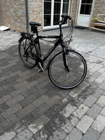 Fiets  merida , ideaal voor uitgaan of kotfiets beschikbaar voor biedingen