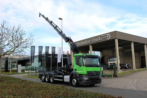 Mercedes Arocs 3243 8x4 containerwagen met HIAB 232.5 kraan, Autos, Camions, Entreprise, Achat, Caméra de recul, Radio, Mercedes-Benz