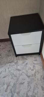 Nachtkastje te koop zo goed als nieuw. regio Poperinge, Ophalen, Overige materialen, Zo goed als nieuw, 45 tot 65 cm