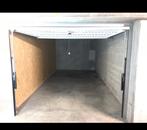 Métro Tomberg DOUBLE GARAGE divisé en 2 grand box fermés, Brussel