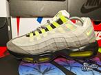 Nike Air Max 95 'Neon' EU42 2015, Kleding | Heren, Schoenen, Zwart, Nike, Ophalen of Verzenden, Sneakers