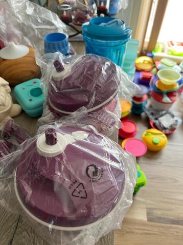Grand lot de 150+ Tupperware divers neuf, Enlèvement, Comme neuf, Autres types
