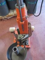 SFS-if-160 Schroefautomaat voor platte daken € 450 excl.btw, Ophalen, Overige typen, Zo goed als nieuw, 15 m² of meer
