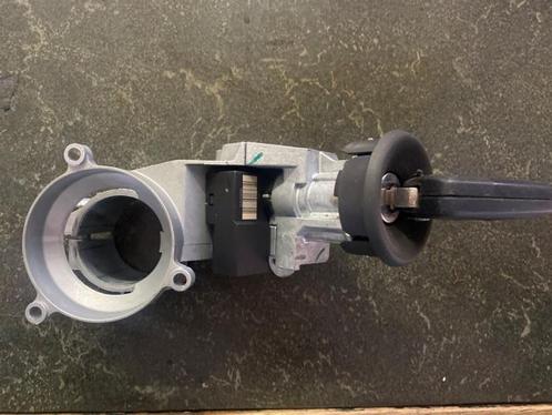 Kontaktslot + Sleutel van een Opel Corsa, Auto-onderdelen, Overige Auto-onderdelen, Opel, Gebruikt, 3 maanden garantie