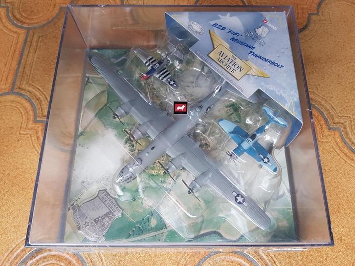 Corgi 49506 Confederate Air Force Set (B-29, P51, P47) 1/144, Verzamelen, Militaria | Tweede Wereldoorlog, Luchtmacht, Miniatuur of Beeldje