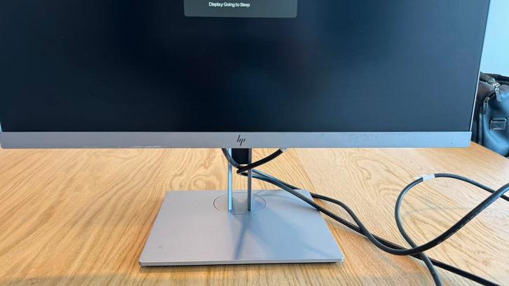 HP E233, Computers en Software, Monitoren, Gebruikt, 60 Hz of minder, DisplayPort, HDMI, VGA, Gaming, In hoogte verstelbaar, Draaibaar