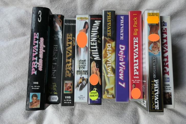 SUPER LOT van 30 VHS (3 Lots van 10) - Hoofdzakelijk PRIVATE, Cd's en Dvd's, VHS | Film, Gebruikt, Overige genres, Vanaf 16 jaar