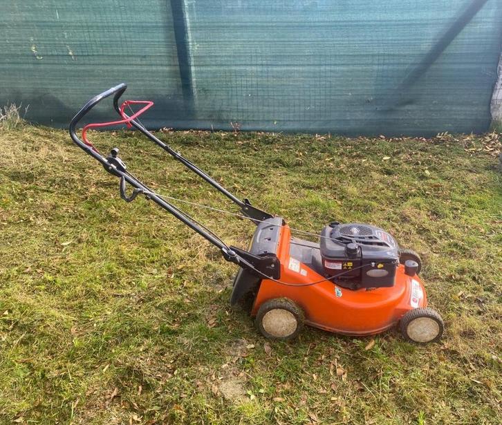 Grasmaaier Oleo-Mac Max 53PBX, Tuin en Terras, Grasmaaiers, Gebruikt, Benzine-grasmaaier, 50 cm of meer, Cirkelmaaier, Mulchfunctie