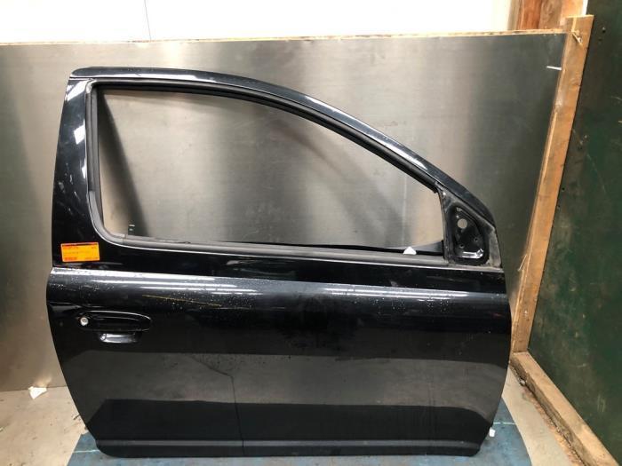 Portier 2Deurs rechts van een Toyota Yaris (209), Auto-onderdelen, Carrosserie, Deur, Toyota, Gebruikt, 3 maanden garantie, Ophalen of Verzenden
