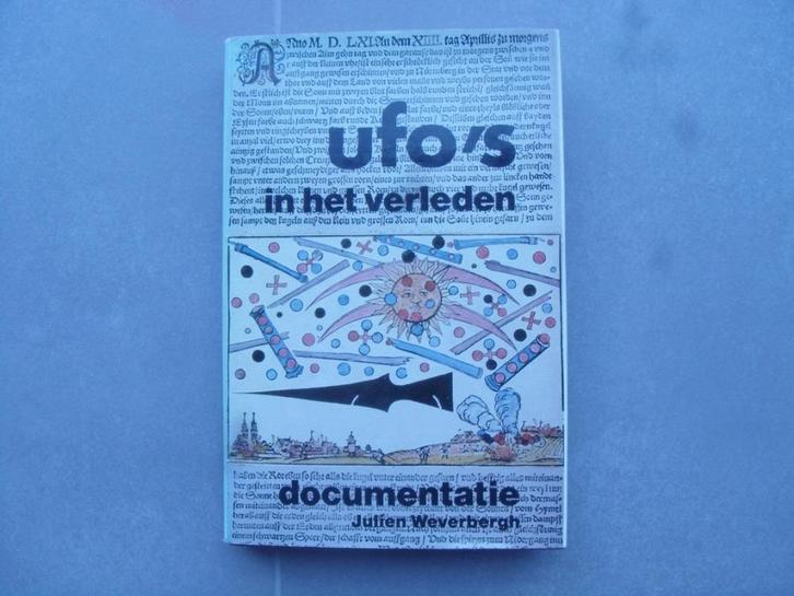 10 boeken UFO's en Aliens, Boeken, Overige Boeken, Gelezen, Ophalen