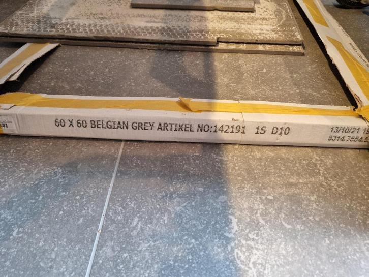 GEZOCHT: Impermo Tilestone Belgian Grey tegels 1cm, Bricolage & Construction, Dalles & Carrelages, Enlèvement