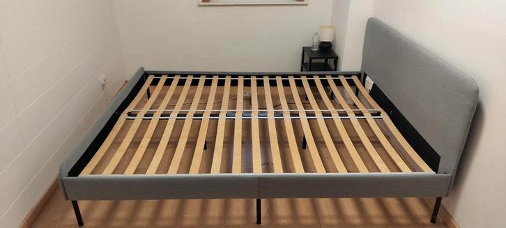Ikea slattum bed 160x200 + lattenbodem, Huis en Inrichting, Slaapkamer | Bedden, Zo goed als nieuw, Ophalen