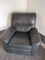 grijze lederen fauteuil, Huis en Inrichting, Fauteuils, Ophalen of Verzenden, Gebruikt