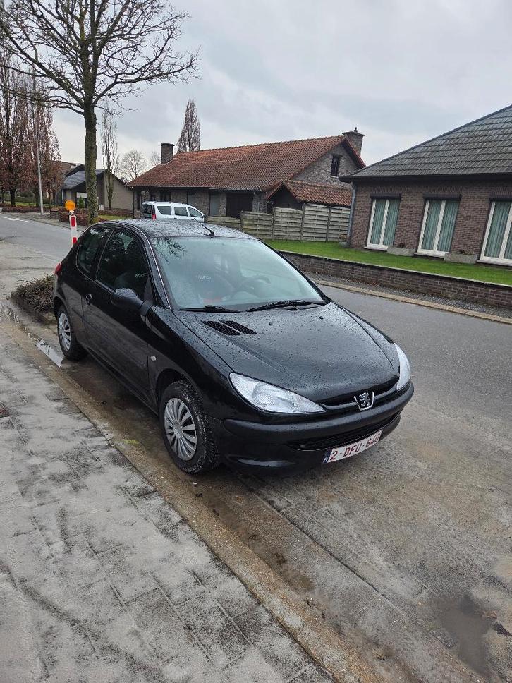 Peugeot 206, Auto's, Peugeot, Particulier, ABS, Airbags, Airconditioning, Bluetooth, Centrale vergrendeling, Climate control, Elektrische ramen