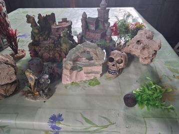 Aquarium  decoratie  beschikbaar voor biedingen