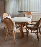 Ronde tafel en 4 stoelen in rotan, Huis en Inrichting, Tafels | Eettafels, Ophalen, Gebruikt
