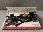 Sebastian Vettel 1:43 Showcar 2009 Red Bull Racing RB5 F1, Verzamelen, Ophalen of Verzenden, Nieuw, Formule 1