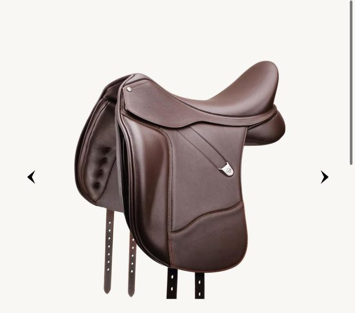 Nieuw Bates dressuur zadel 18inch bruin wegens stopzetting, Animaux & Accessoires, Chevaux & Poneys | Selles, Neuf, Dressage, Enlèvement