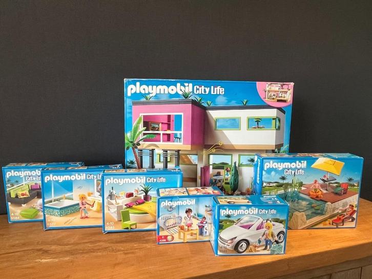 Lot Playmobil moderne luxevilla (5574) met uitbreidingssets, Kinderen en Baby's, Speelgoed | Playmobil, Gebruikt, Complete set