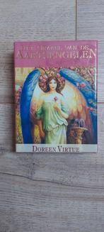 Het orakel van de Aartsengelen - Doreen Virtue, Boeken, Esoterie en Spiritualiteit, Ophalen of Verzenden, Zo goed als nieuw