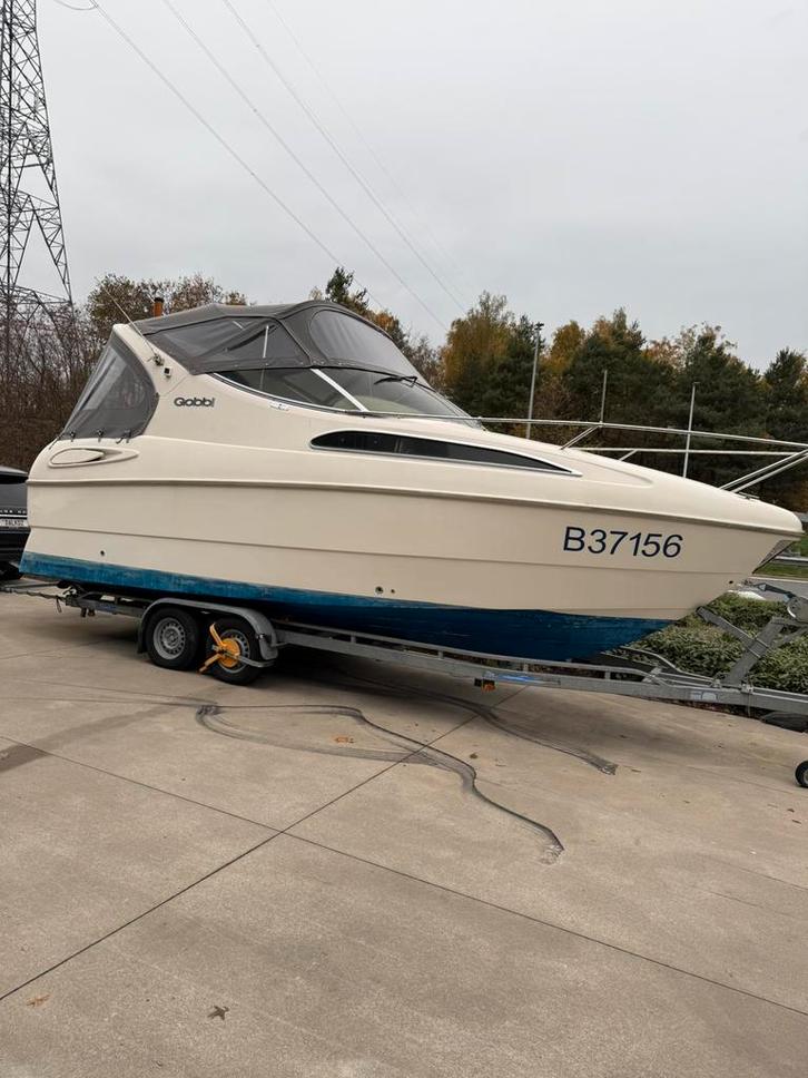 Gobbi 245 te koop, Watersport en Boten, Motorboten en Motorjachten, Zo goed als nieuw, Polyester, Benzine, Ophalen