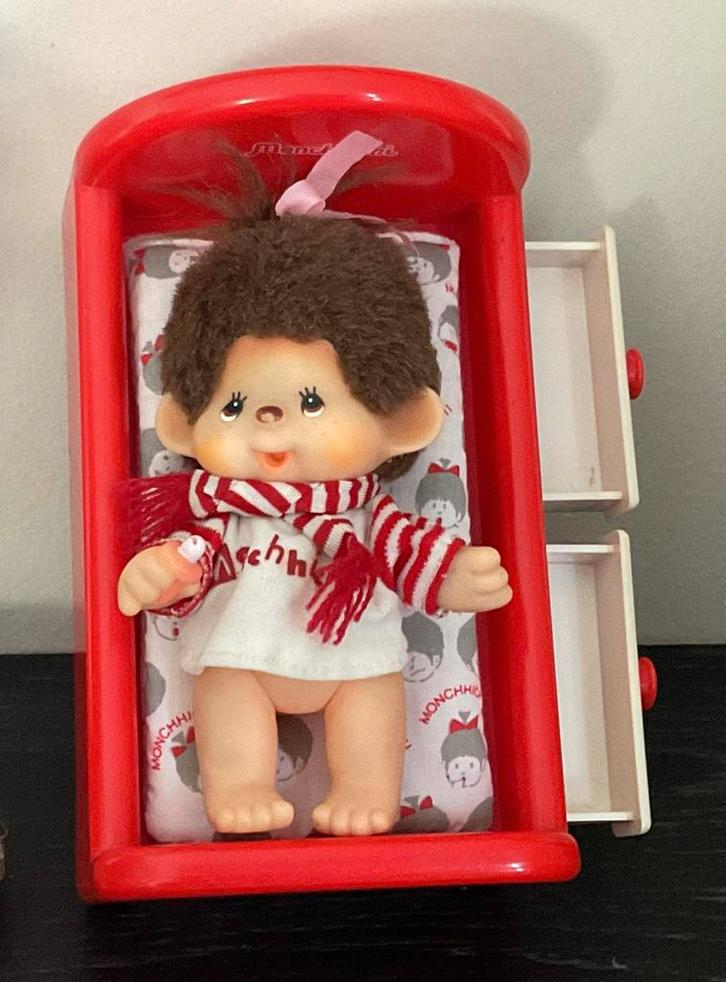 Mini Monchhichi + armoire + lit…. Vintage, Kinderen en Baby's, Speelgoed | Knuffels en Pluche, Zo goed als nieuw, Ophalen