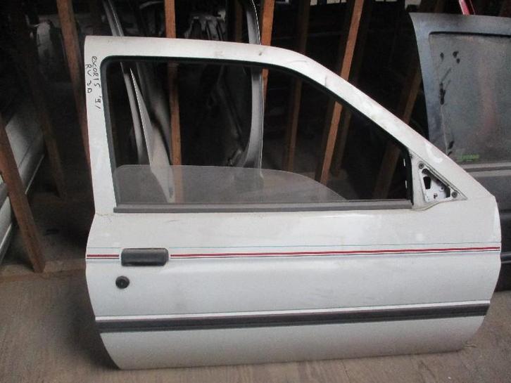 PORTIER RECHTS Ford Escort 5 (AAL / ABL) (01-1990/01-1995), Auto-onderdelen, Carrosserie, Deur, Ford, Rechts, Gebruikt