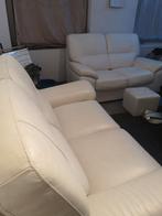 Canapé en cuir blanc  2x2 places avec repose pied, Comme neuf, Cuir, Enlèvement ou Envoi