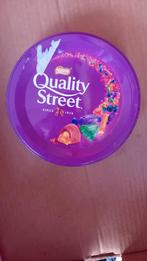 Mooie blik en doos Quality Streets, Verzamelen, Blikken, Ophalen of Verzenden, Gebruikt, Overige, Overige merken