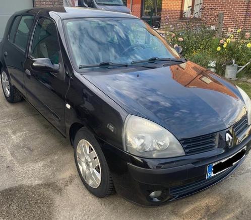 Renault Clio Volledig in orde, Auto's, Renault, Particulier, Clio, ABS, Airbags, Centrale vergrendeling, Elektrische ramen, Metaalkleur