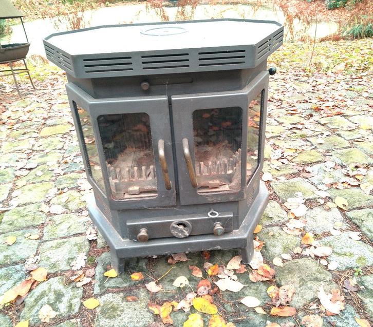 Haard - Houtkachel glazen deurtjes , in goede staat. ca 7kW., Huis en Inrichting, Kachels, Gebruikt, Vrijstaand, Houtkachel, Hout